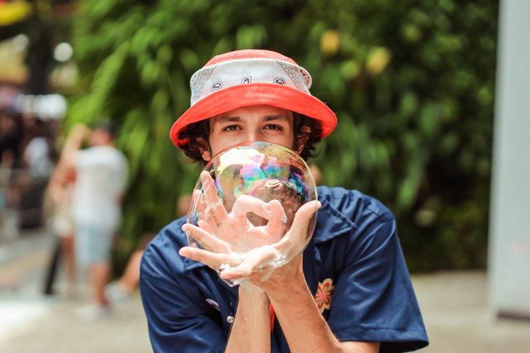 Espetáculo “Eu, Bolha” estreia gratuitamente nesta sexta-feira em Belém